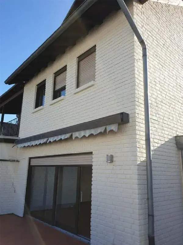 Hausfassade nach der Renovierung